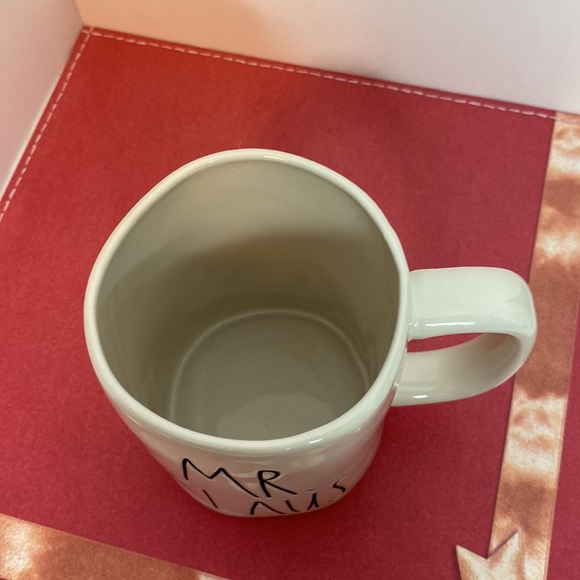 Rae Dunn MR. CLAUS and MRS. CLAUS Mugs - Picture 6 of 14